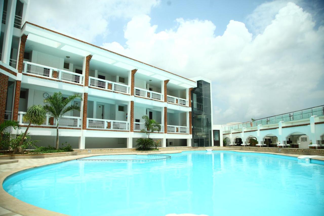 Prakruti Resort Vadodara Exteriör bild
